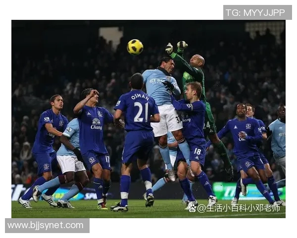 切尔西与曼城激烈冲突背后的原因与影响分析